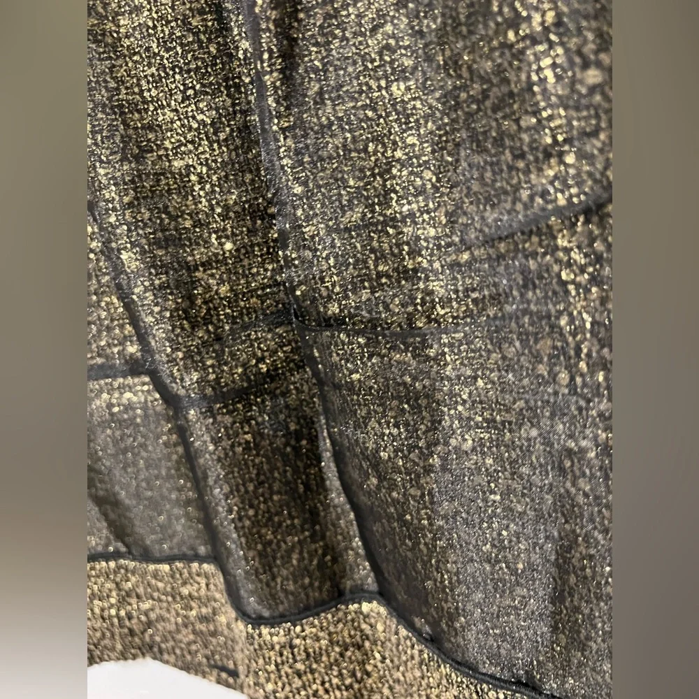 LOFT Black Gold Sheer Metallic Wool Skirt Mesh Overlay Satin Piping Gold Exposed
